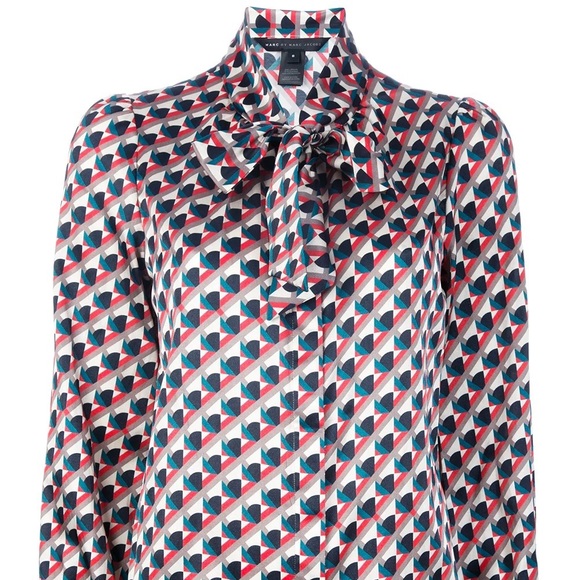 Marc Jacobs Printed Bow Blouse in Silk. - Picture 2 of 4